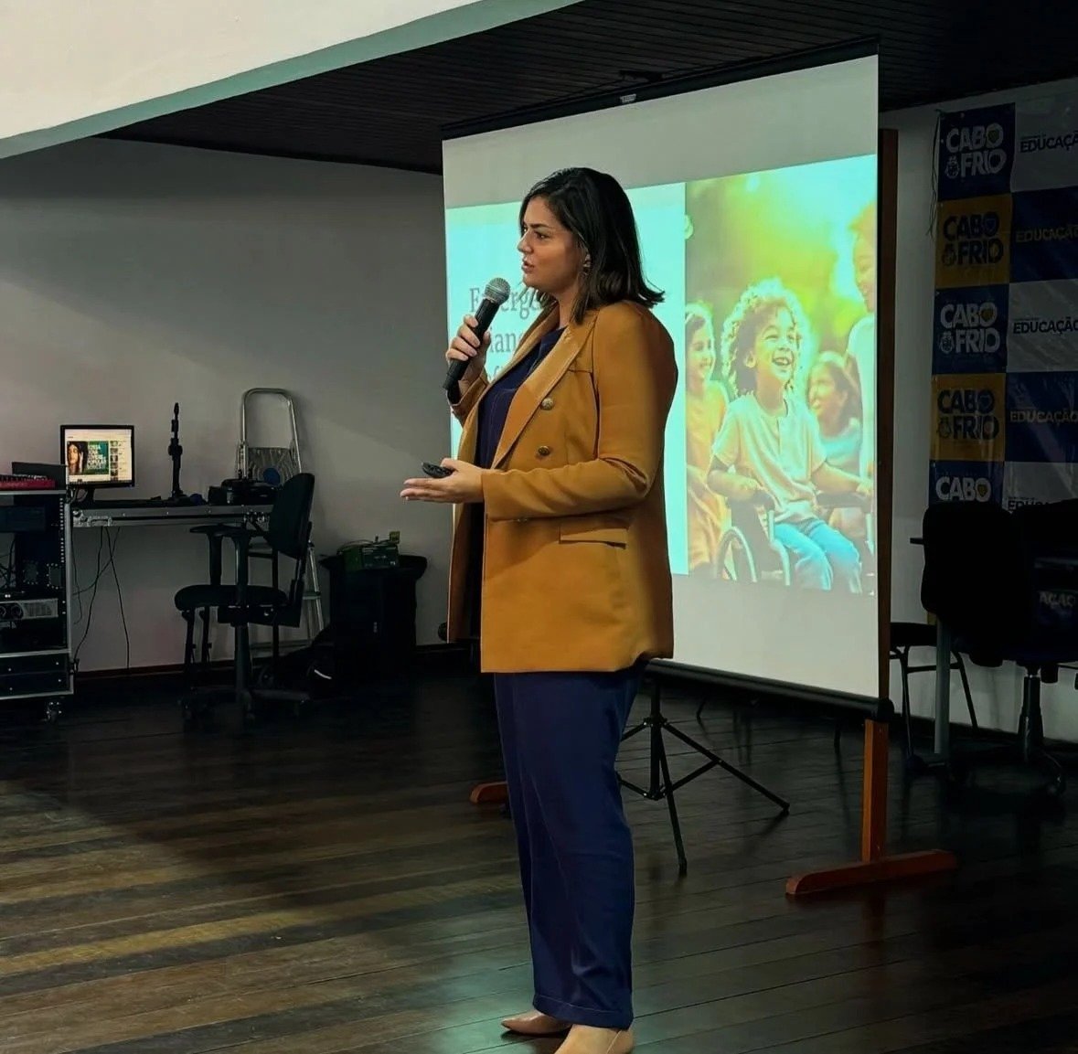 imageye___-_imgi_1_3408460_1_1763067413797644985575932